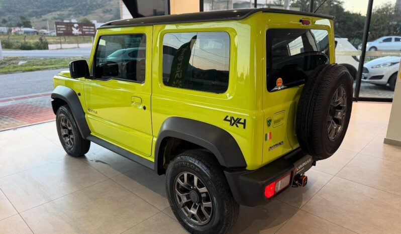 Suzuki JUMNY SIERRA 4STYLE ALLGRID 1.5 AUTOMÁTICO 2021 Cheio