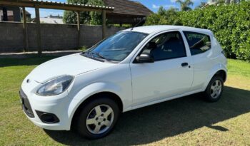 Ford KA 1.0 MANUAL COMPLETO 2013 Cheio