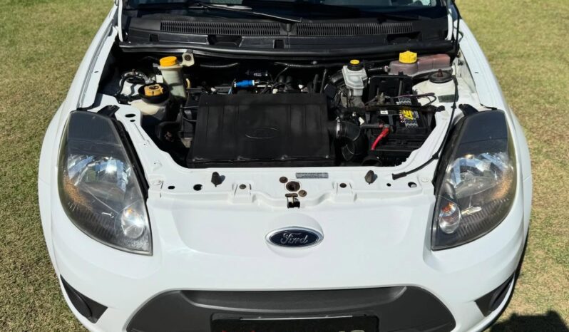 Ford KA 1.0 MANUAL COMPLETO 2013 Cheio