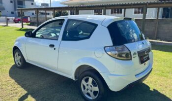 Ford KA 1.0 MANUAL COMPLETO 2013 Cheio