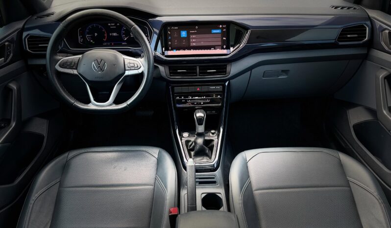 Volkswagen T-CROSS CONFORTLINE 1.0 200 TSI 2023 Cheio