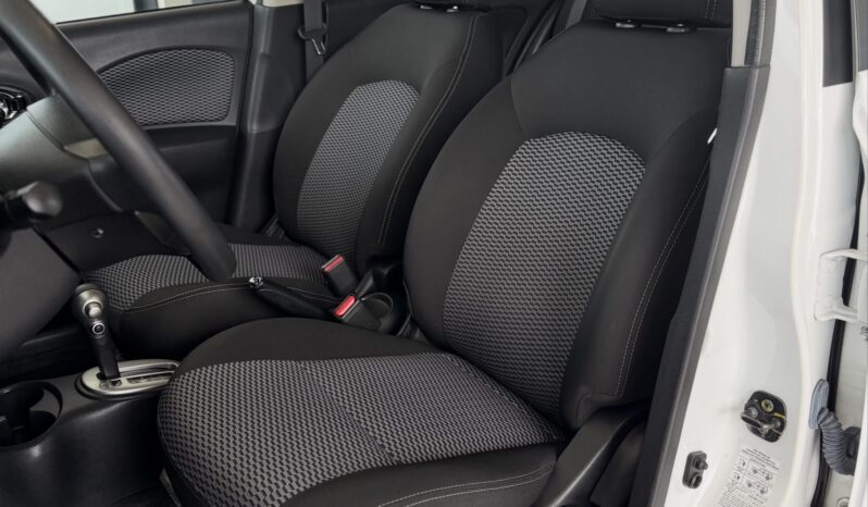 Nissan MARCH SV 1.6 AUTOMÁTICO 2020 Cheio