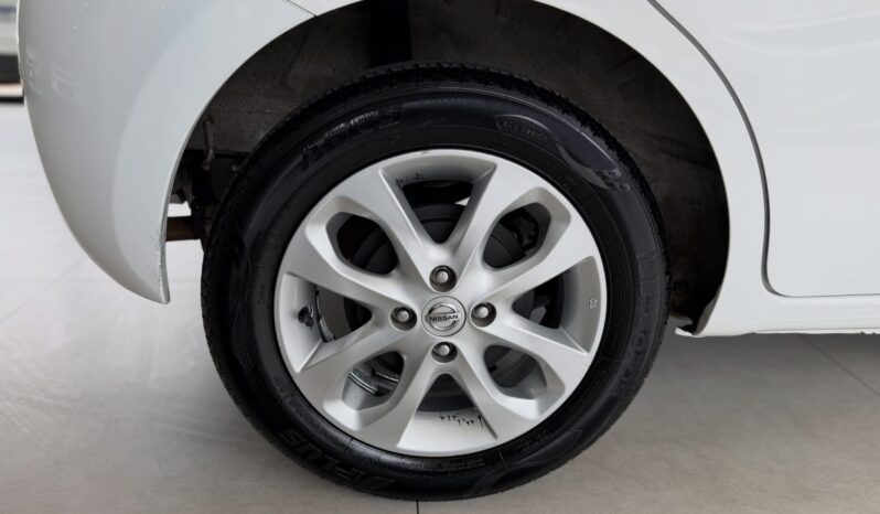 Nissan MARCH SV 1.6 AUTOMÁTICO 2020 Cheio