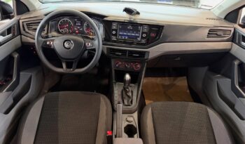 Volkswagen VIRTUS 1.6 COMFORTLINE AUTOMÁTICO 200 TSI 2018 Cheio